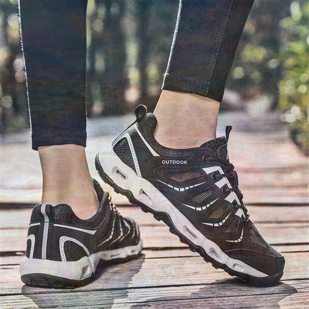 Sumer Round Tip Silver Sneaker - огляд і ціна Outdoor Camping Guy